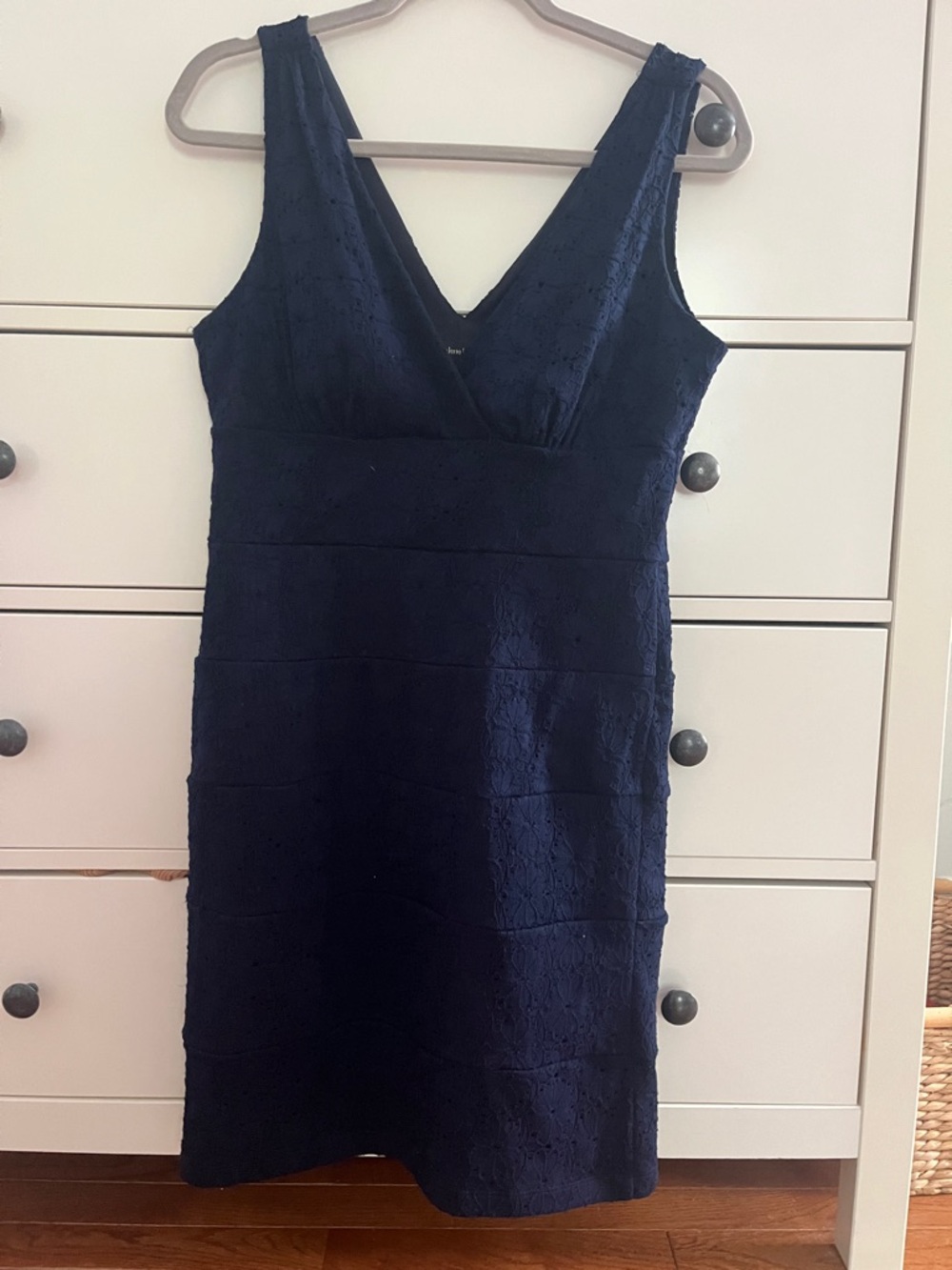 Valerie Bertinelli Navy Lace V-Neck Sheath Dress